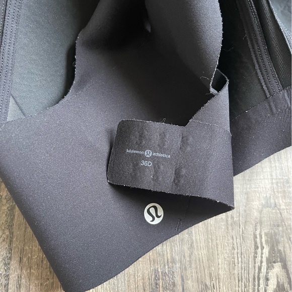 Lululemon Enlite bra - Picture 4 of 5